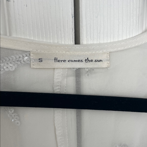 Sheer White Star Embellished Top - Picture 2 of 3